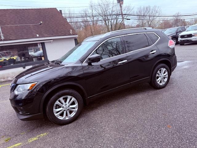 Thumbnail image of 2016 Nissan Rogue at Huntington Auto Mall