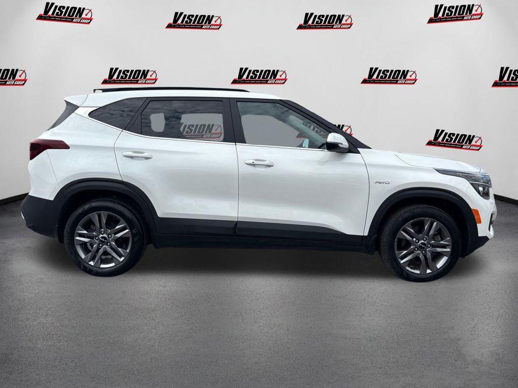 Thumbnail image of 2022 Kia Seltos at Vision Kia Canandaigua