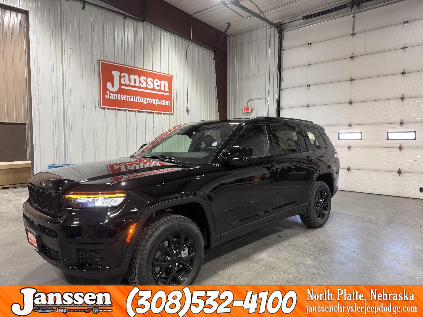 Thumbnail image of 2025 Jeep Grand Cherokee L at Janssen Chrysler Jeep Dodge Ram