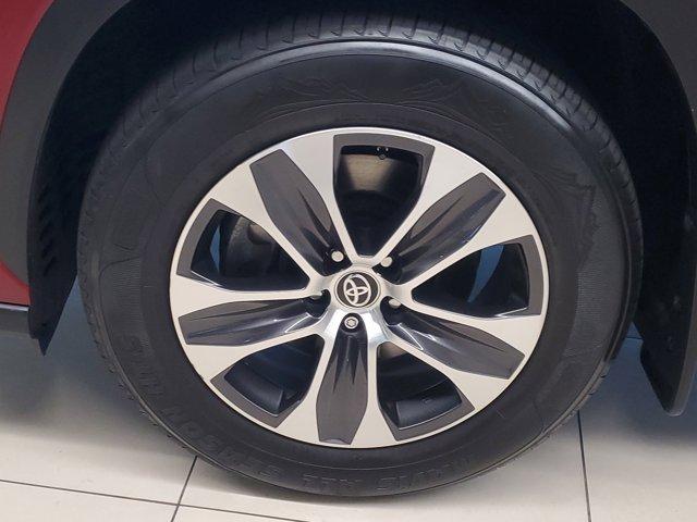 Thumbnail image of 2020 Toyota Highlander at Kendall Toyota
