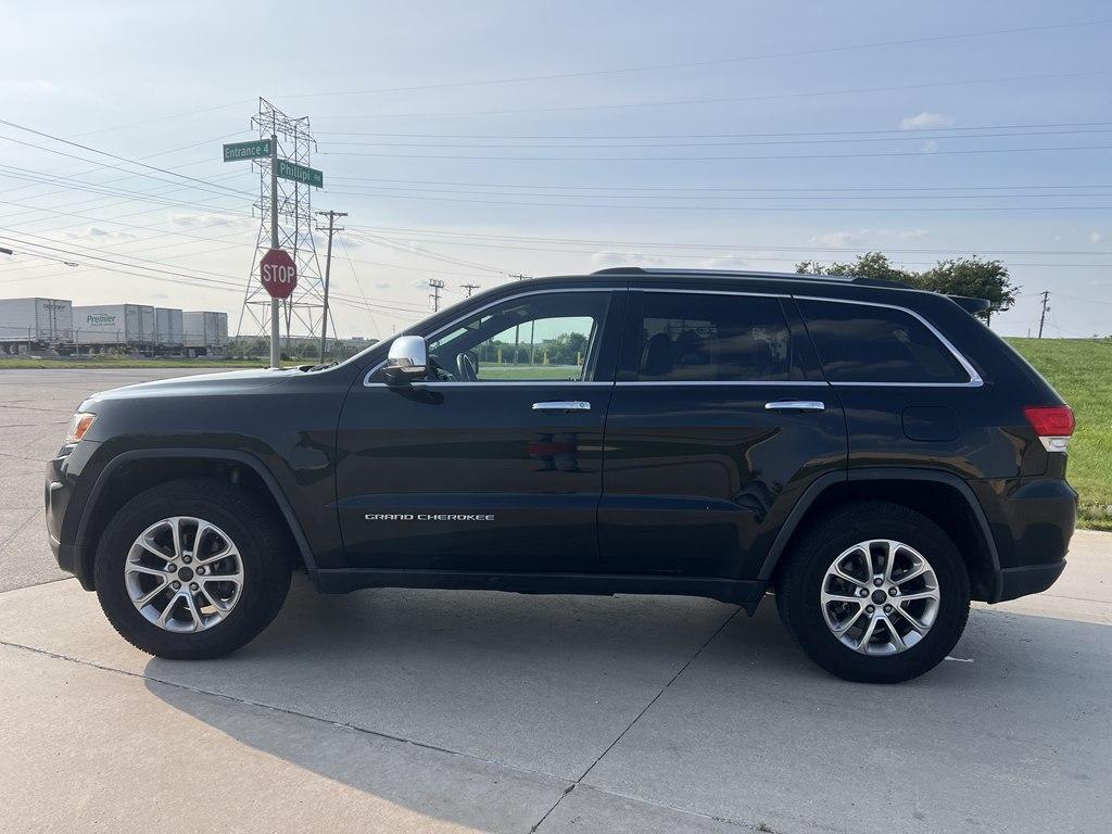 Thumbnail image of 2014 Jeep Grand Cherokee at QUICK AUTO SALES