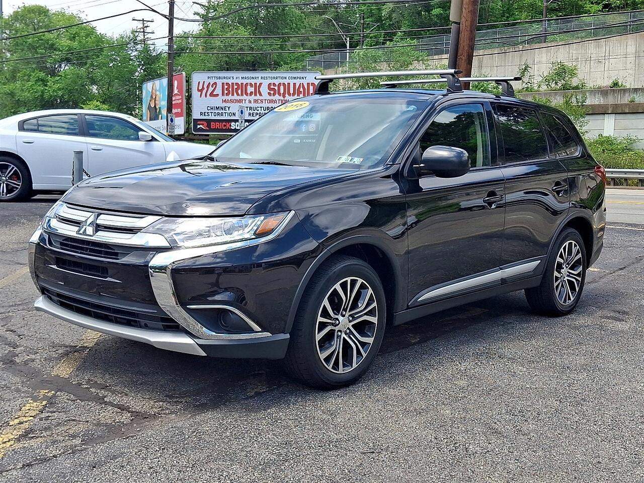 Thumbnail image of 2018 Mitsubishi Outlander at Leopardi Auto Sales