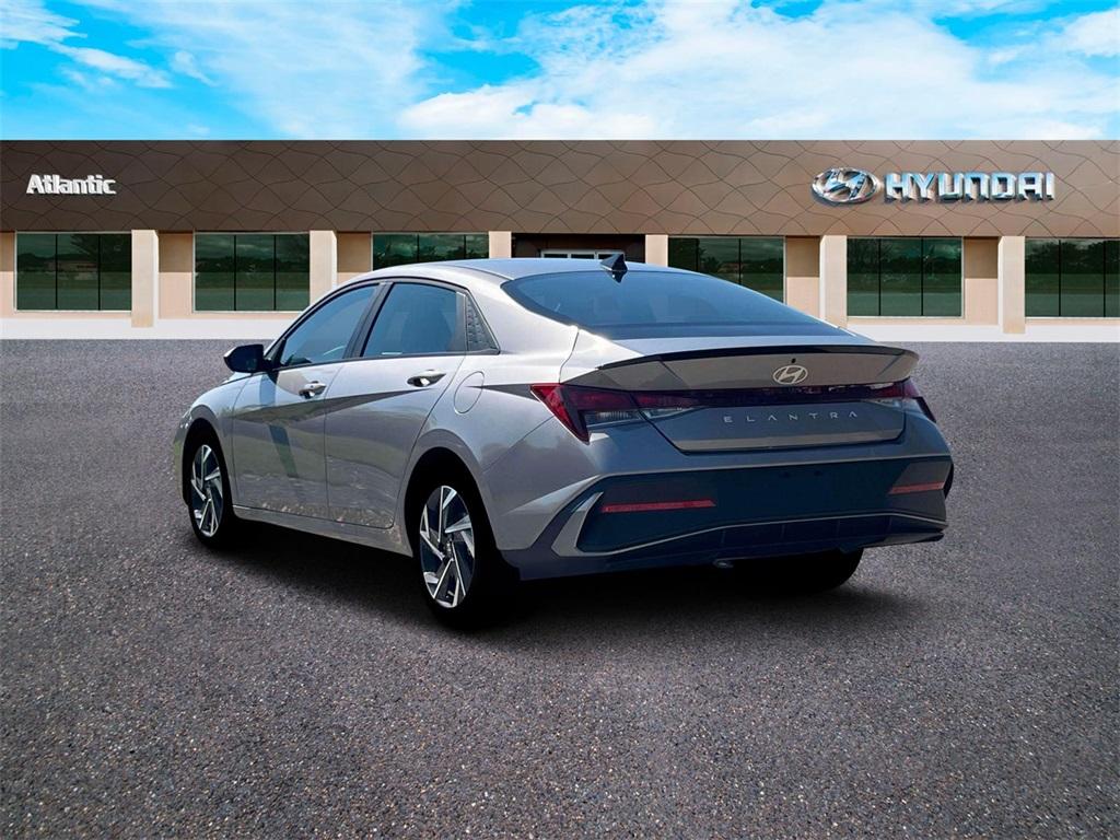 Thumbnail image of 2025 Hyundai ELANTRA at Atlantic Hyundai Genesis South Shore