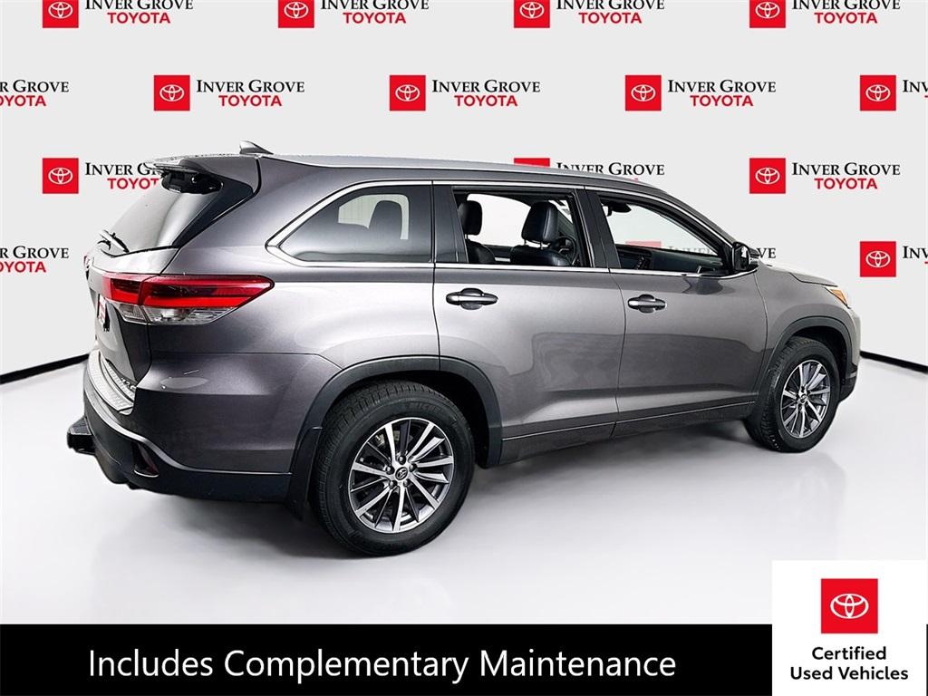 Thumbnail image of 2018 Toyota Highlander at Inver Grove Toyota