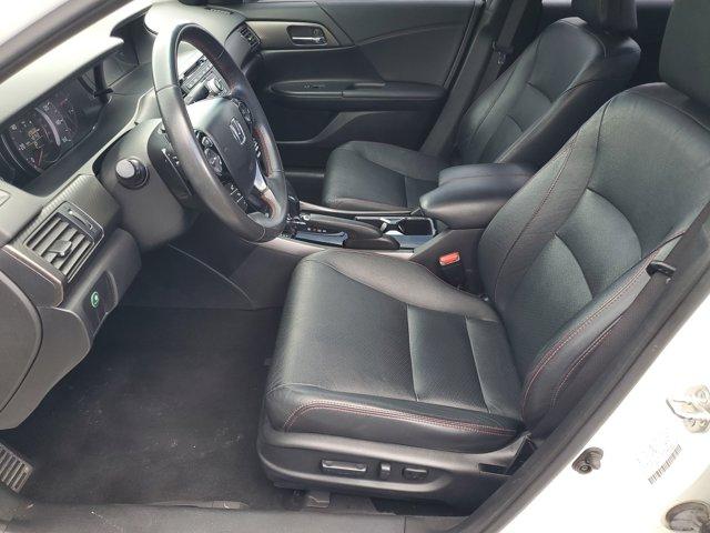 Thumbnail image of 2017 Honda Accord at Lee Buick GMC [New]