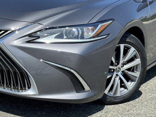 Thumbnail image of 2021 Lexus ES 300h at Used Mercedes-Benz of Valencia