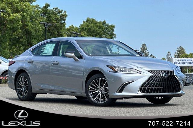 Thumbnail image of 2025 Lexus ES 300h at Freeman Lexus