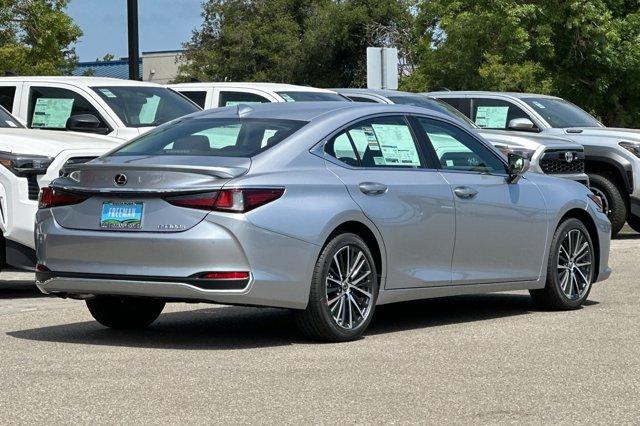 Thumbnail image of 2025 Lexus ES 300h at Freeman Lexus