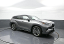 Thumbnail image of 2025 Toyota Highlander Hybrid at Plaza Honda
