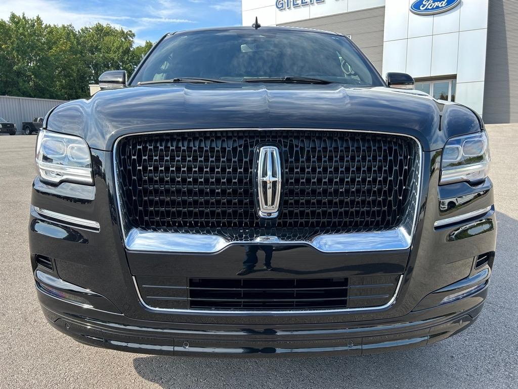 Thumbnail image of 2024 Lincoln Navigator at Gillie Hyde Ford-Linc-Merc-Chy