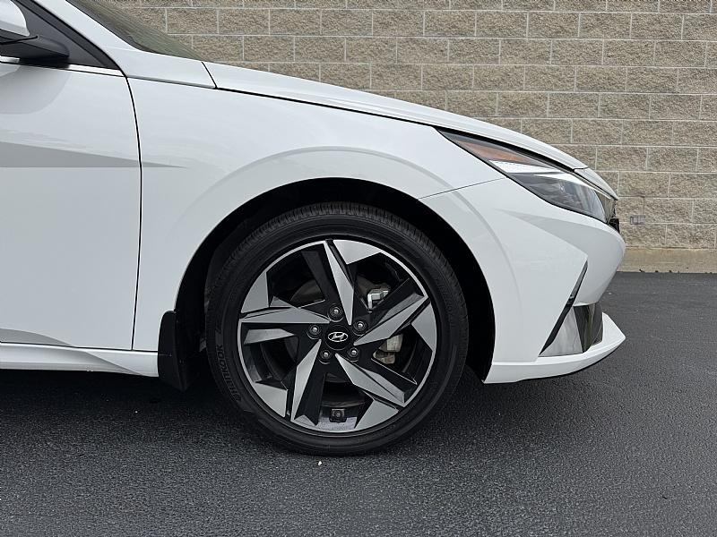 Thumbnail image of 2023 Hyundai ELANTRA Hybrid at Wheels by R.T.