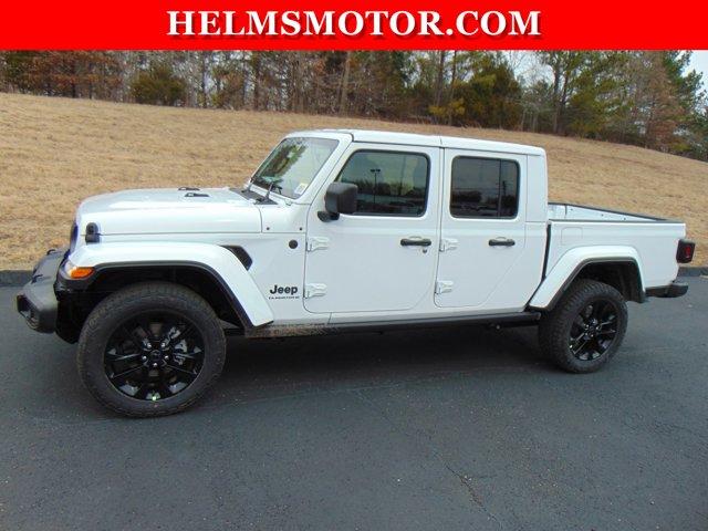 Thumbnail image of 2025 Jeep Gladiator at Helms Motor Company
