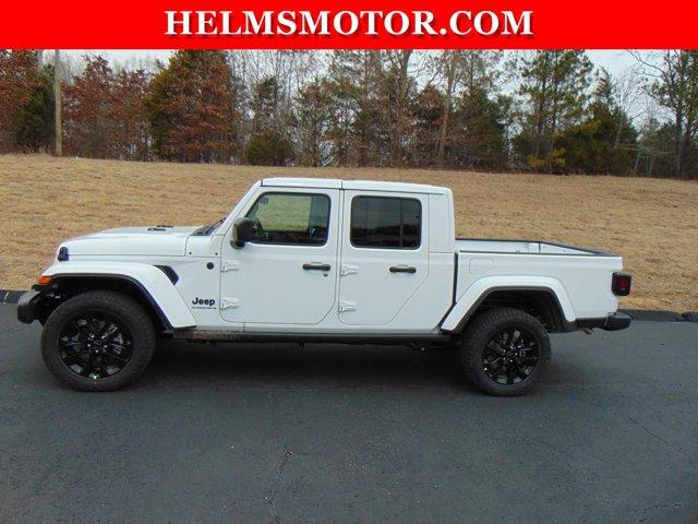 Thumbnail image of 2025 Jeep Gladiator at Helms Motor Company
