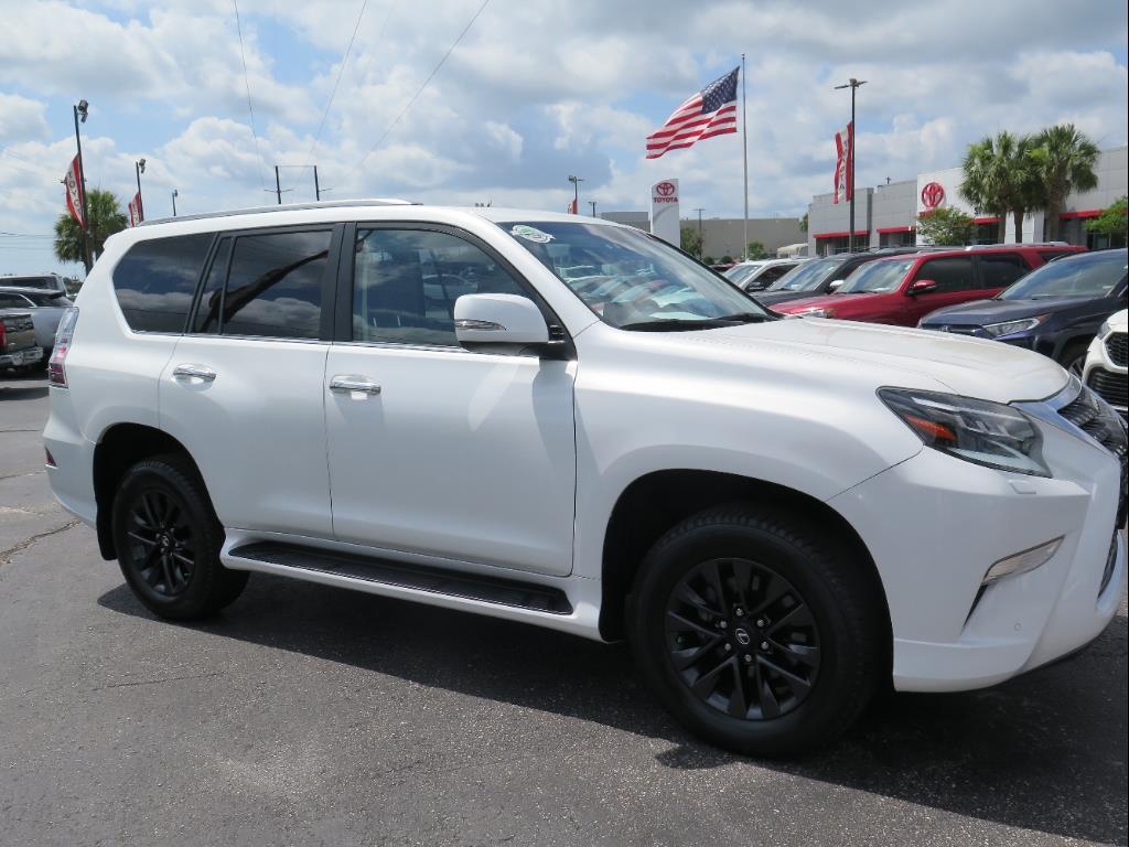 Thumbnail image of 2022 Lexus GX 460 at Sparks Toyota