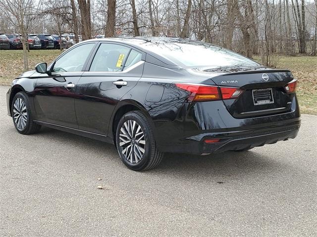 Thumbnail image of 2024 Nissan Altima at Grand Blanc Nissan