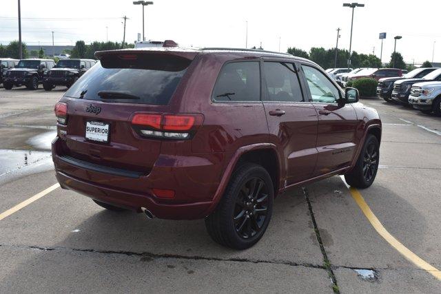 Thumbnail image of 2021 Jeep Grand Cherokee at Superior Dodge Chrysler Jeep NEW