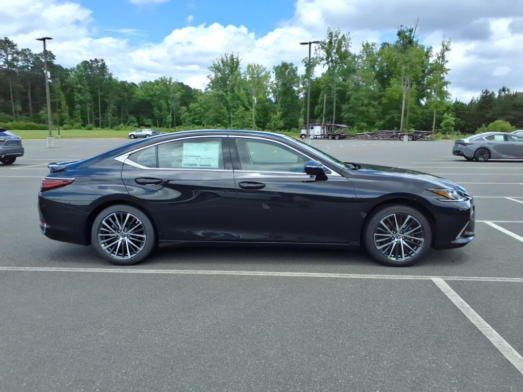 Thumbnail image of 2025 Lexus ES 300h at Johnson Lexus Of Raleigh