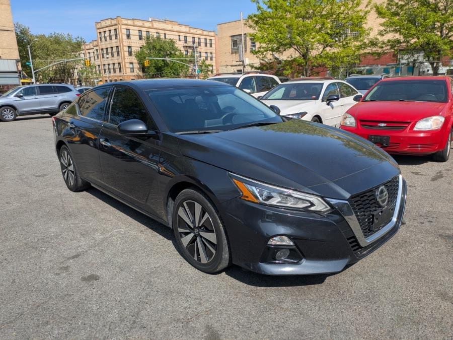 Thumbnail image of 2019 Nissan Altima at Luxury of Queens