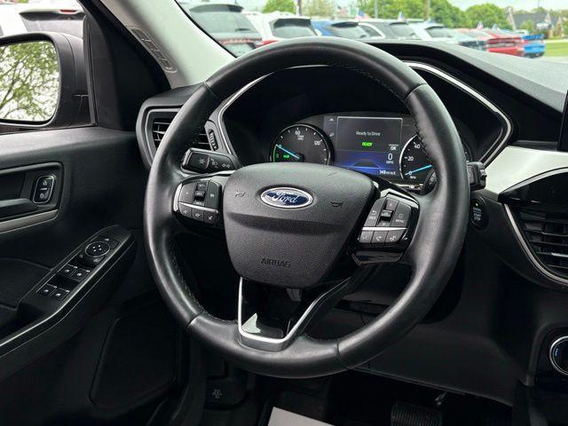 Thumbnail image of 2022 Ford Escape Hybrid at Lasco Ford