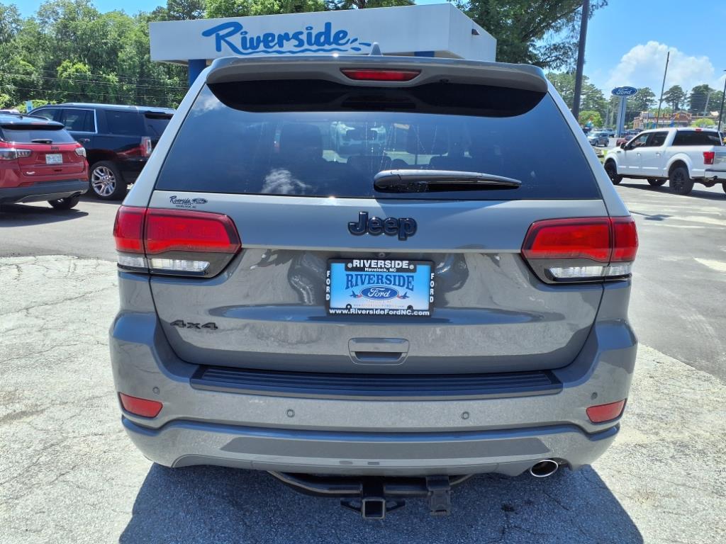 Thumbnail image of 2020 Jeep Grand Cherokee at Riverside Ford
