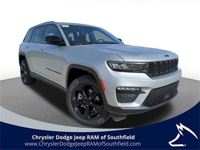 Thumbnail image of 2025 Jeep Grand Cherokee at Chrysler Dodge Jeep Ram of Southfield