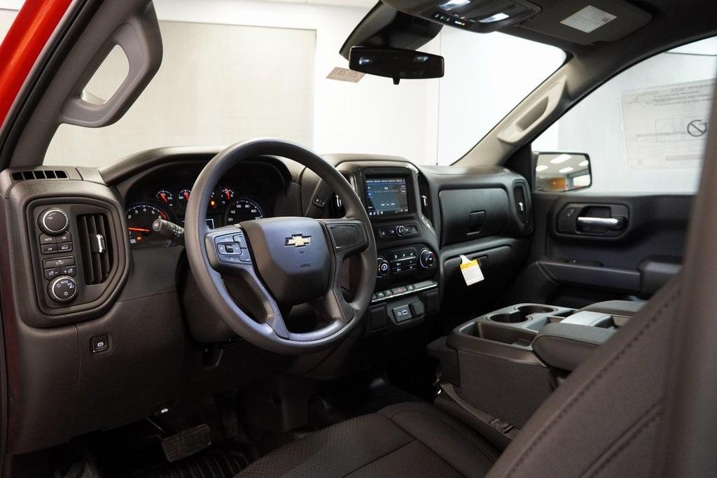 Thumbnail image of 2025 Chevrolet Silverado 1500 at Serpentini Chevrolet of Strongsville