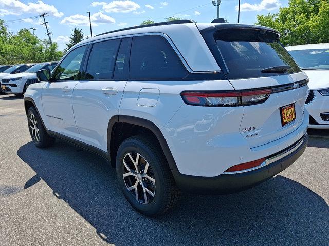 Thumbnail image of 2025 Jeep Grand Cherokee at The Jeep Store-Seaview - New