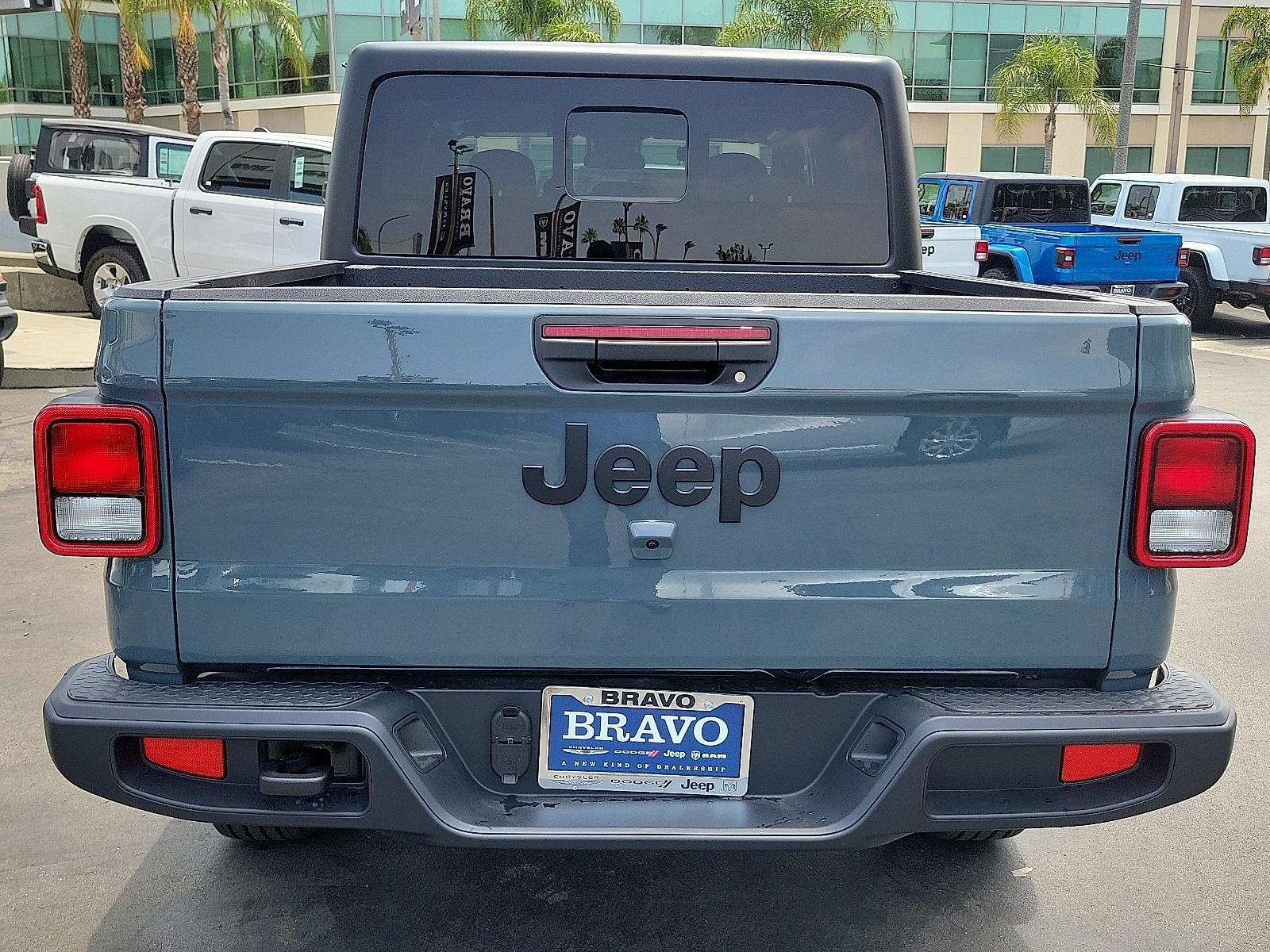Thumbnail image of 2025 Jeep Gladiator at Wetzel Chevrolet