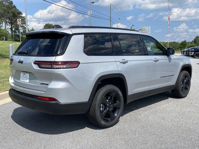 Thumbnail image of 2025 Jeep Grand Cherokee L at GinnChryslerJeepDodge of Covington, GA