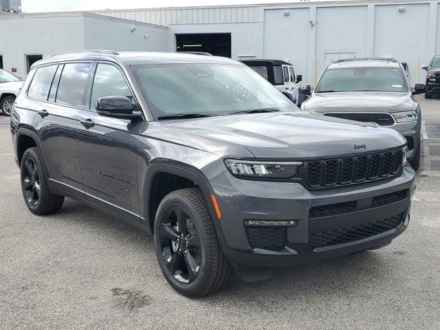 Thumbnail image of 2025 Jeep Grand Cherokee L at Gator Automotive Group Used
