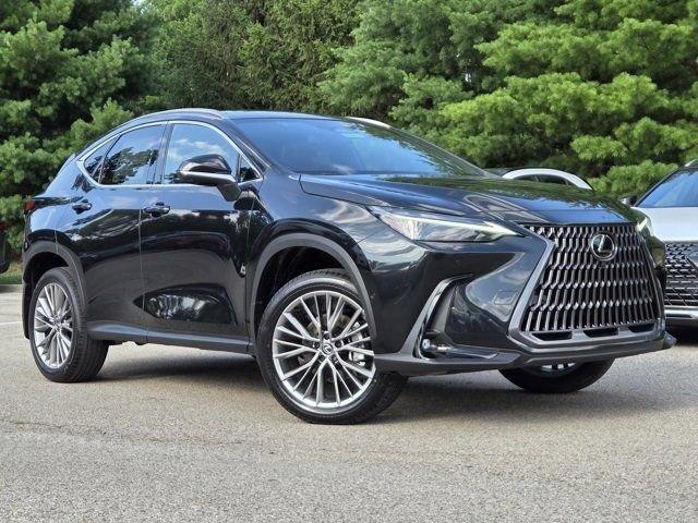 Thumbnail image of 2025 Lexus NX 350h at PerformanceLexus (Used)