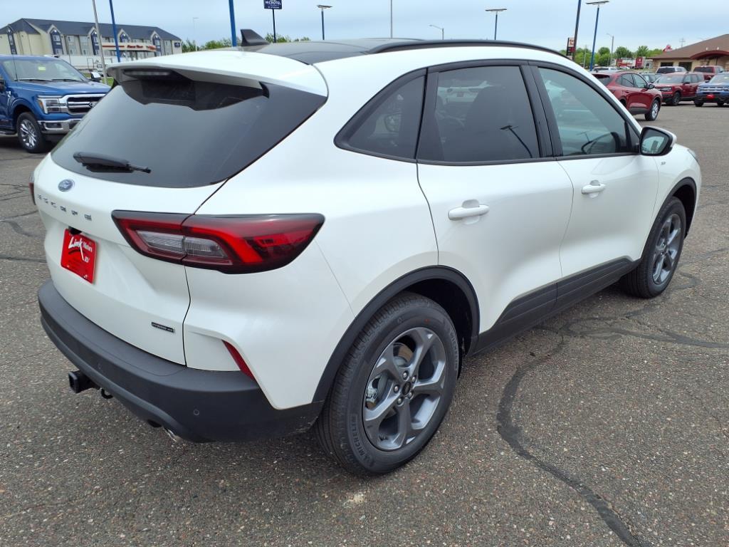 Thumbnail image of 2025 Ford Escape Hybrid at Link Ford Of Rice Lake