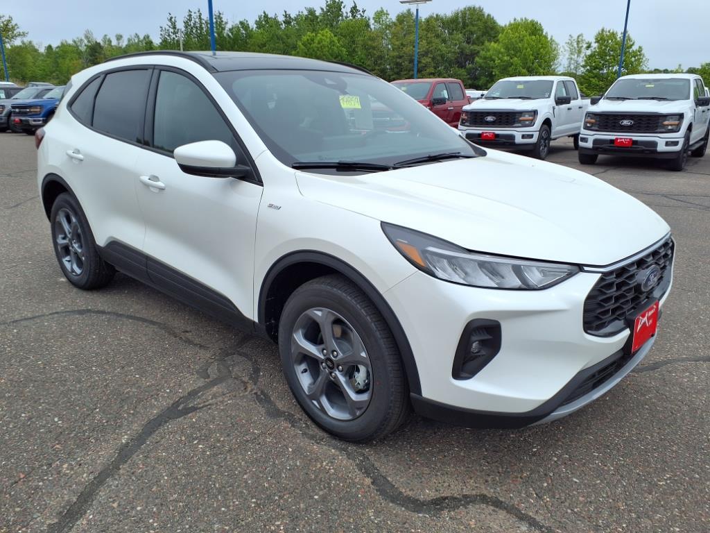 Thumbnail image of 2025 Ford Escape Hybrid at Link Ford Of Rice Lake