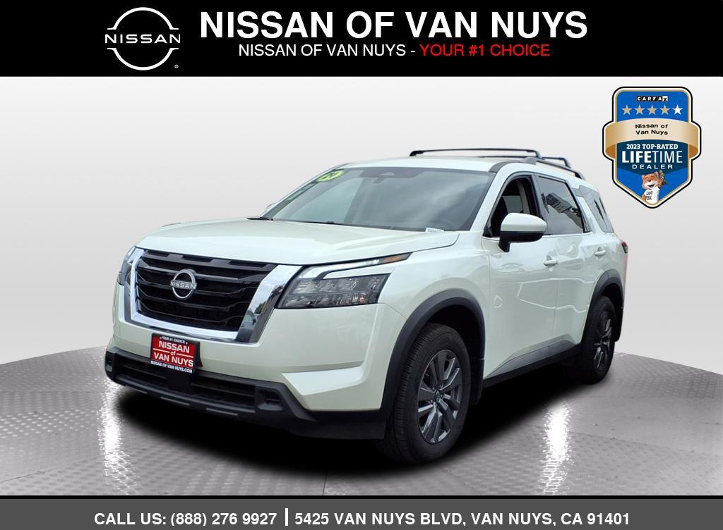Image of 2024 Nissan Pathfinder SV