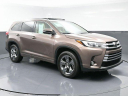 Thumbnail image of 2018 Toyota Highlander at CarVision Mitsubishi - USED
