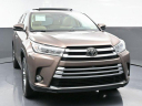 Thumbnail image of 2018 Toyota Highlander at CarVision Mitsubishi - USED