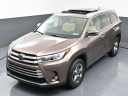 Thumbnail image of 2018 Toyota Highlander at CarVision Mitsubishi - USED