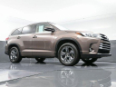 Thumbnail image of 2018 Toyota Highlander at CarVision Mitsubishi - USED