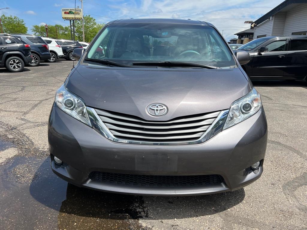 Thumbnail image of 2013 Toyota Sienna at ADAMS AUTO SALES