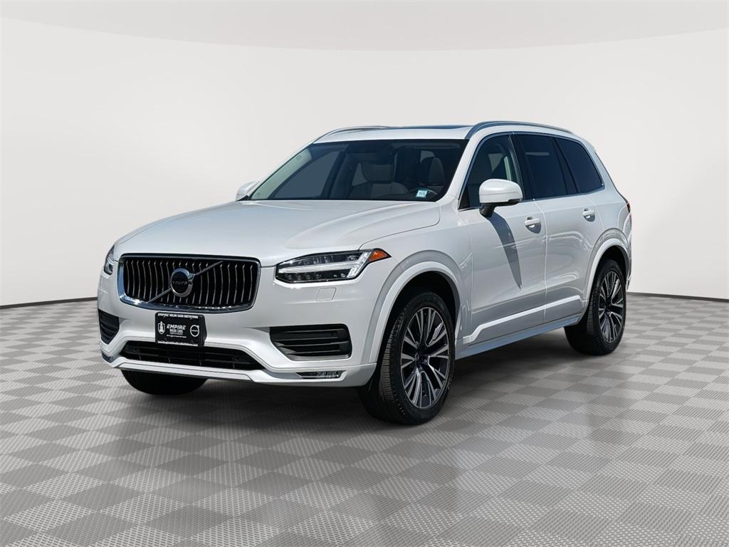 Thumbnail image of 2022 Volvo XC90 at Empire Volvo Cars of Smithtown