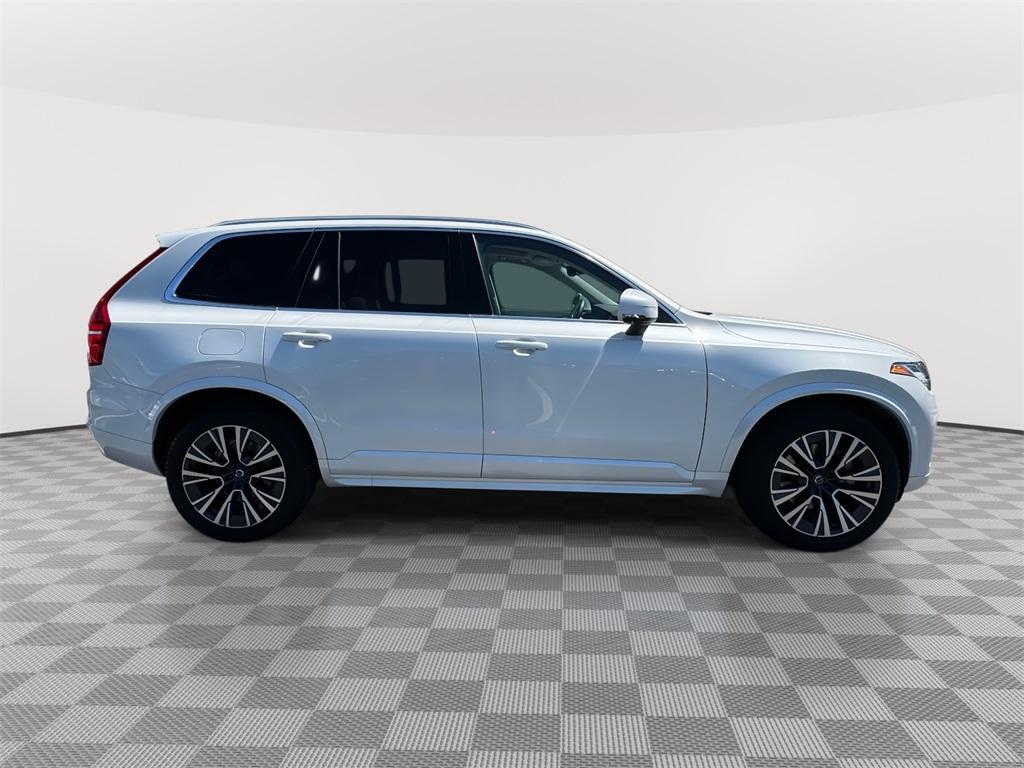 Thumbnail image of 2022 Volvo XC90 at Empire Volvo Cars of Smithtown