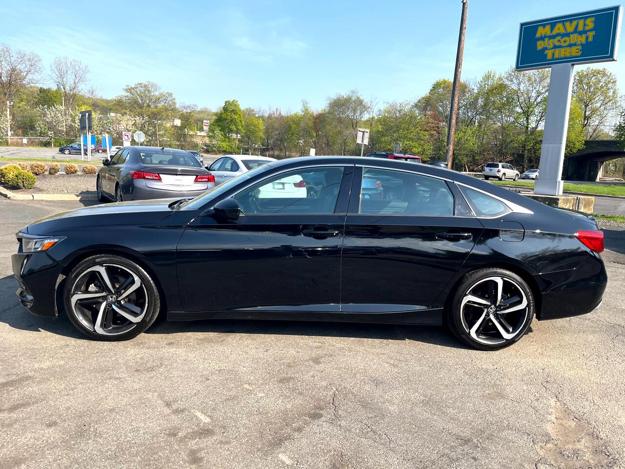 Thumbnail image of 2019 Honda Accord at Rockland Motors