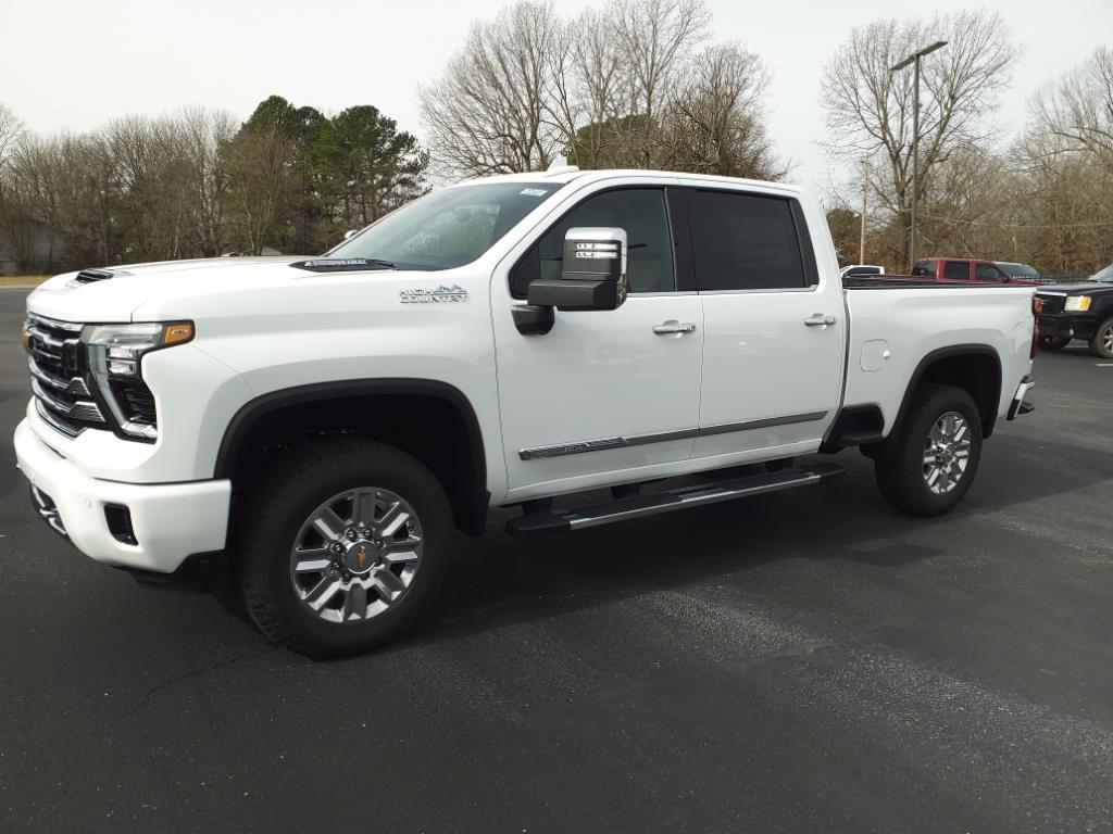 Thumbnail image of 2025 Chevrolet Silverado 2500HD at Mark Martin Chevrolet Buick Gmc