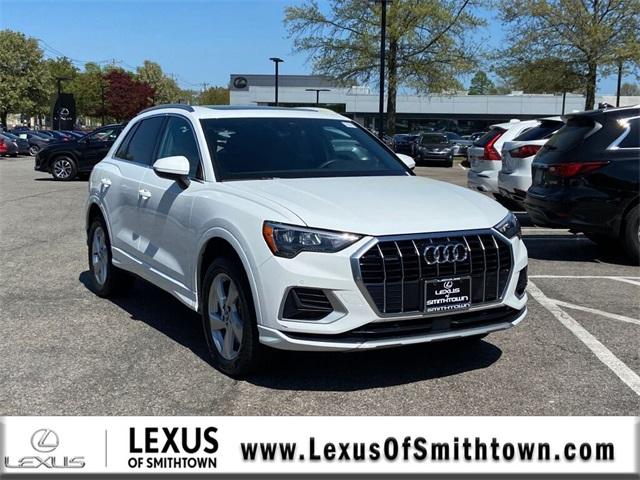 Thumbnail image of 2020 Audi Q3 at Lexus of Smithtown