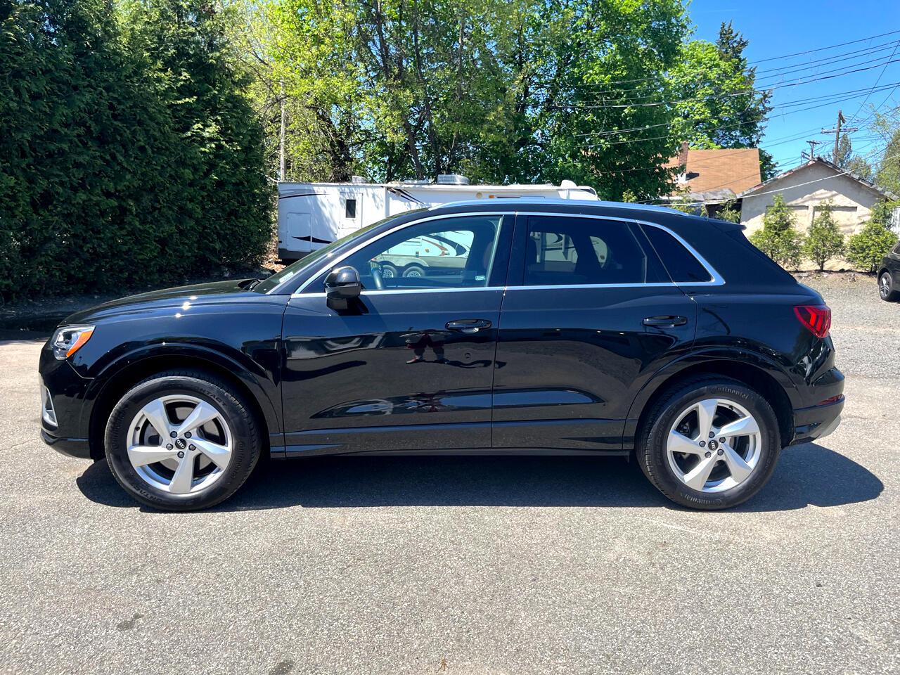 Thumbnail image of 2022 Audi Q3 at Rockland Motors