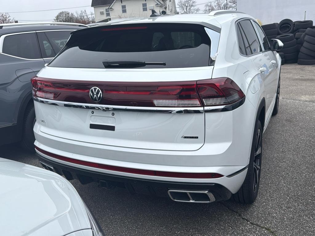 Thumbnail image of 2025 Volkswagen Atlas Cross Sport at Platinum Volkswagen
