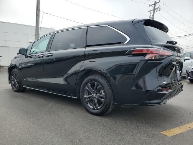 Thumbnail image of 2024 Toyota Sienna at Fox Automotive Group Inc. Toyota Volkswagen