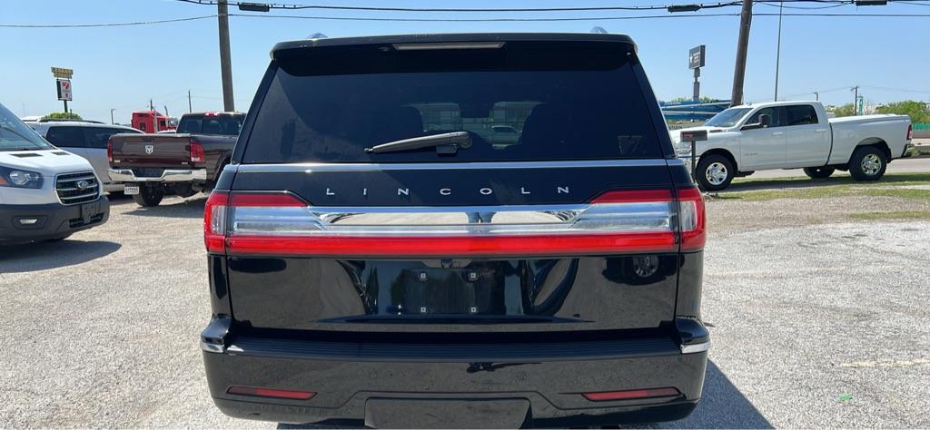 Thumbnail image of 2018 Lincoln Navigator at JOE AUTOS