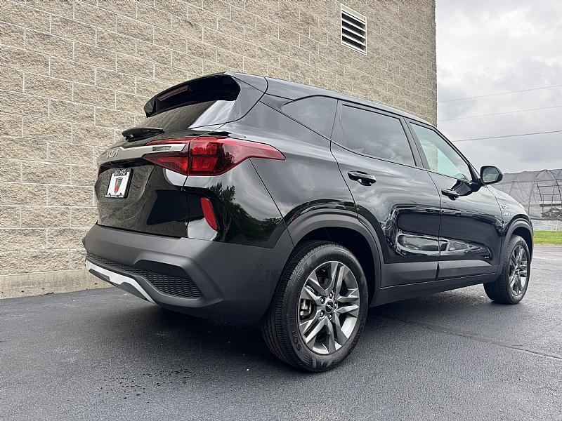 Thumbnail image of 2022 Kia Seltos at Wheels by R.T.