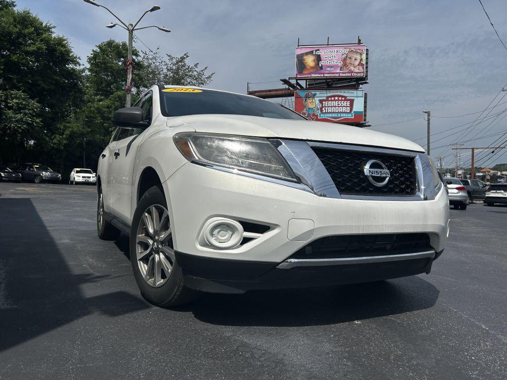 Thumbnail image of 2013 Nissan Pathfinder at AUTOS AND MORE INC